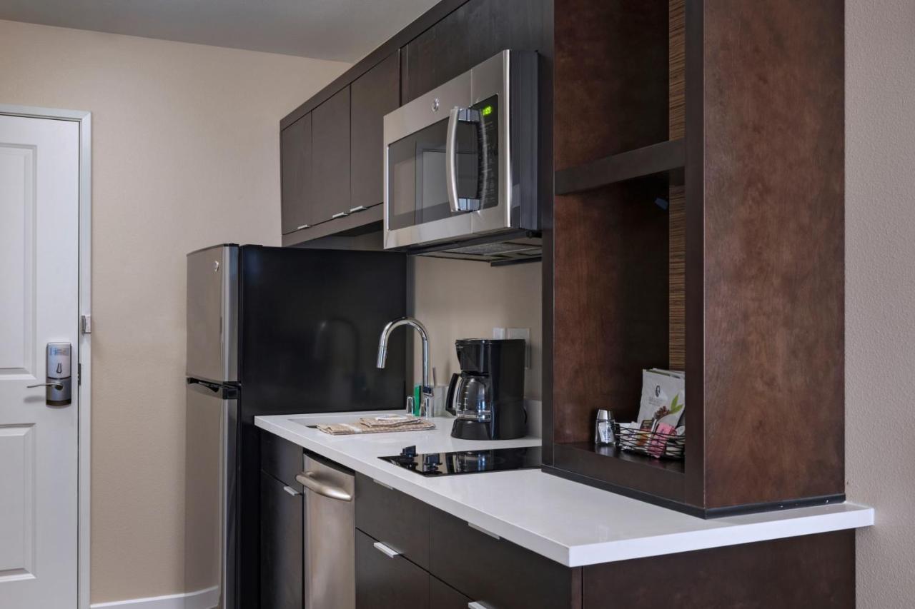 Towneplace Suites By Marriott Tacoma Лейквуд Екстер'єр фото